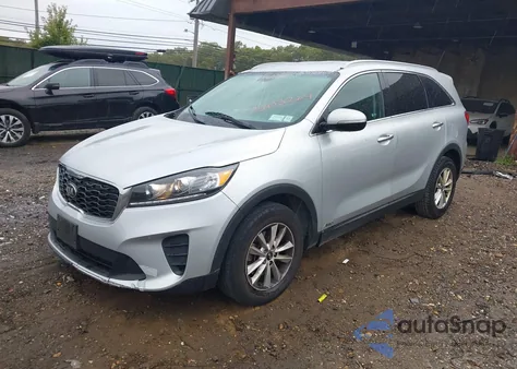 2019 Kia Sorento 2.4L Lx из США, поврежденный, VIN 5XYPGDA3XKG575357